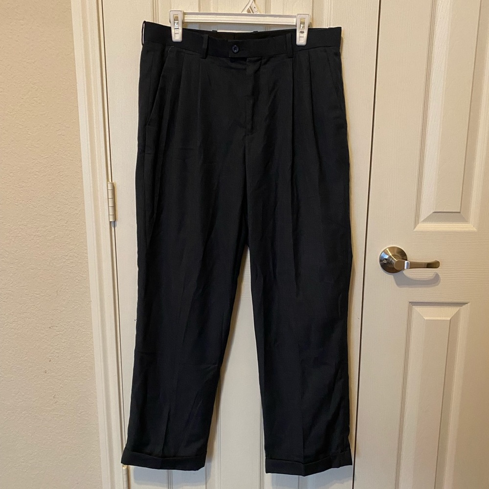 Perry Ellis Portfolio Classic Fit dress pants